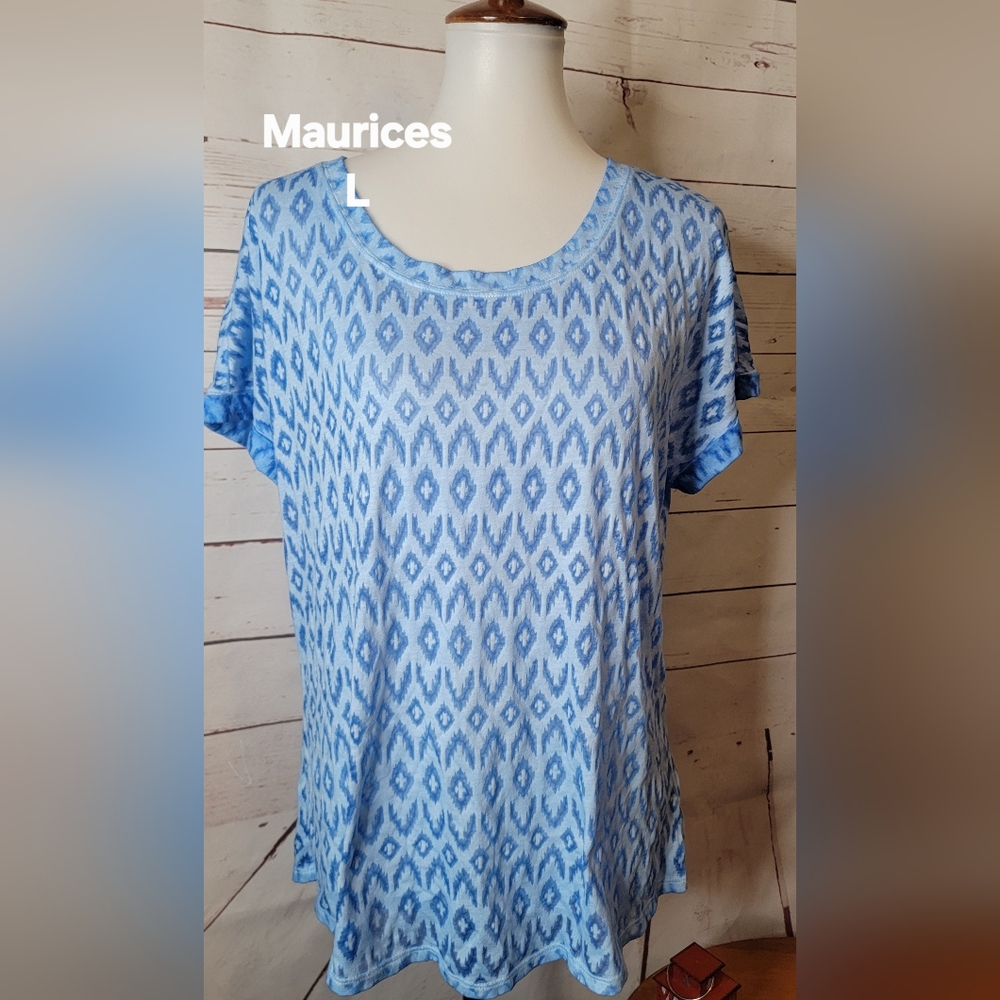 Maurices Blue Patterned Women's Top